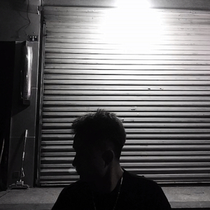 亚洲明星合成综合久久
